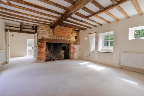 4 bedroom detached house for sale, Gable Cottage, Dinton