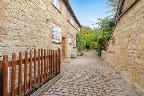 undefined, Gable Cottage, Dinton
