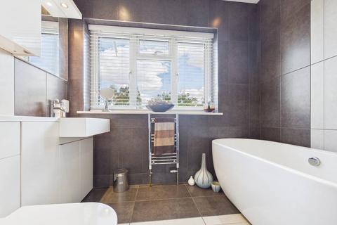 50 Queens Avenue, Feltham, TW13 7NU