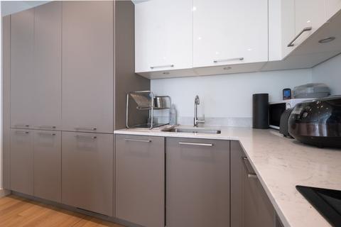 undefined, 251 Southwark Bridge Road, London, se1