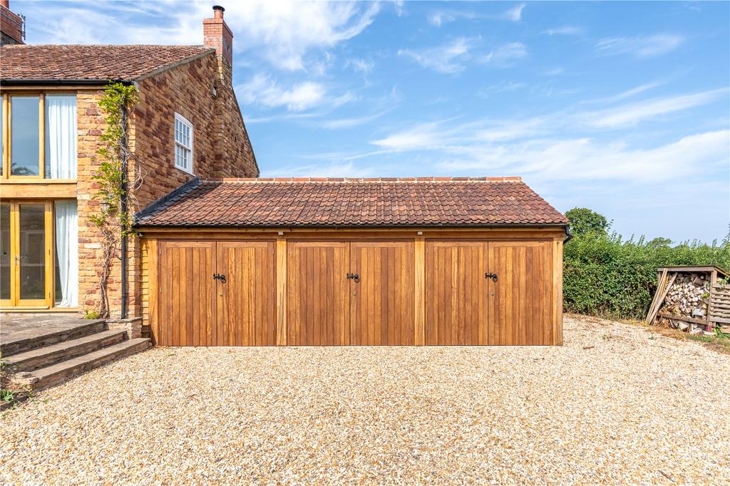 Triple Garage