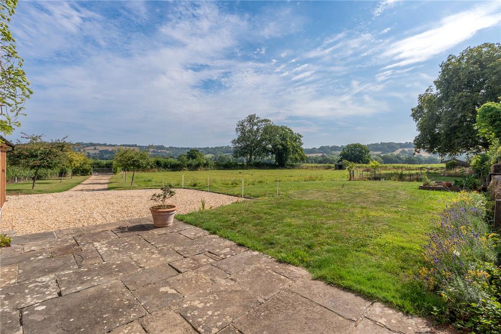 Garden &amp; Views