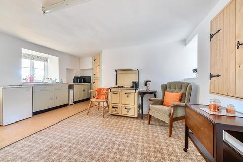 5 bedroom detached house for sale, Detached Country home, Chelvey. Bristol, BS48