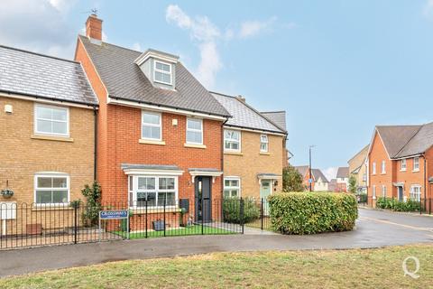3 bedroom terraced house for sale, Crossways, Sittingbourne, ME10