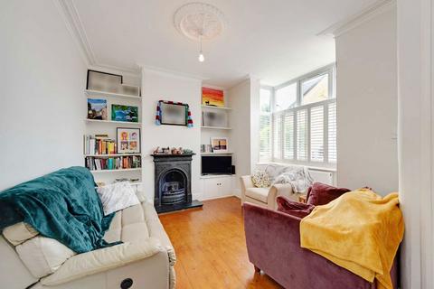 9 Convent Gardens, London, W5 4UT