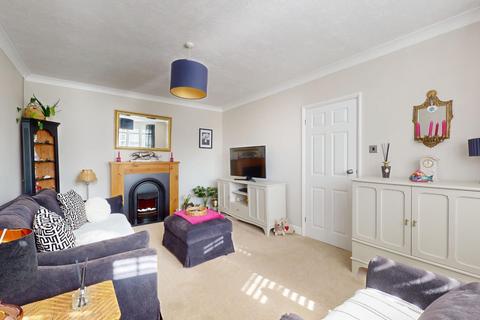 4 bedroom detached house for sale, Windsor Road, Gravesend, DA12