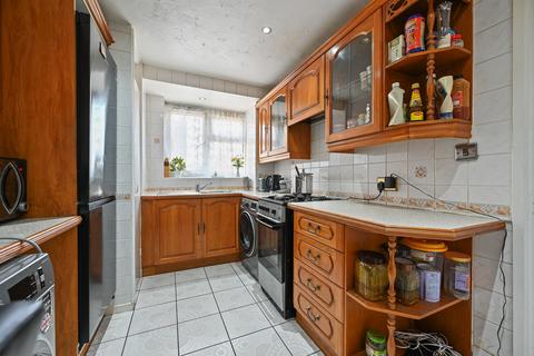 undefined, Swan Road, Southall, UB1