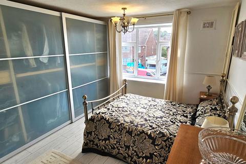 7 Fairfield Road, Wordsley, Stourbridge, DY8 5UL