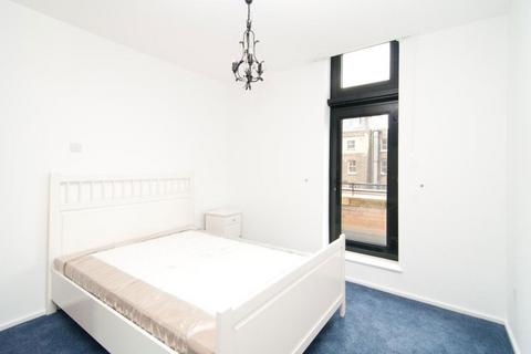 2 bedroom flat for sale, Point West, London SW7