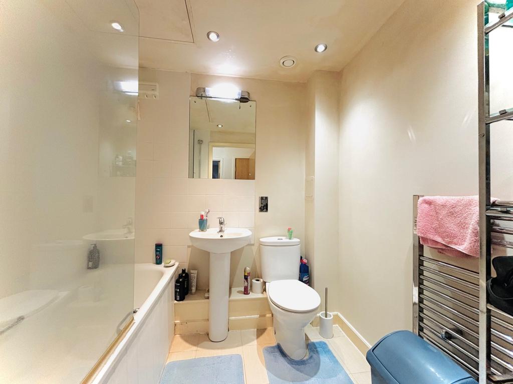 Whats App Image 2025-10-28 at 15.14.03 a3136f74