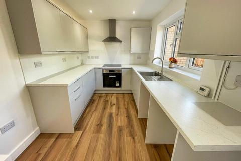 1 bedroom semi-detached bungalow for sale, St. Davids Close, Brandon IP27