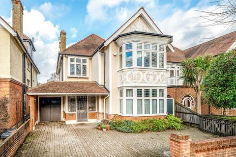 undefined, Cromwell Road, Teddington TW11