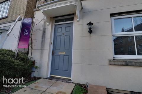 4 bedroom terraced house to rent, Ripley Close, Kingsmead
