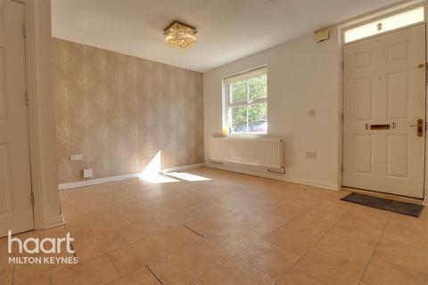 4 bedroom terraced house to rent, Ripley Close, Kingsmead