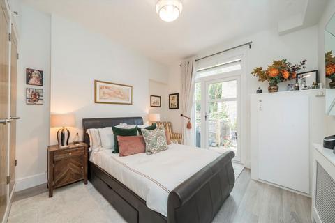 2 bedroom flat for sale, Matheson Road, London W14