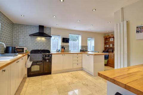 3 bedroom detached bungalow for sale, Swan Street, Wittersham, Tenterden