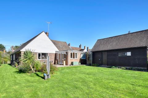 3 bedroom detached bungalow for sale, Swan Street, Wittersham, Tenterden
