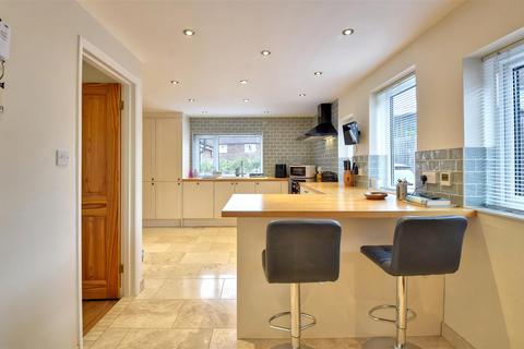 3 bedroom detached bungalow for sale, Swan Street, Wittersham, Tenterden