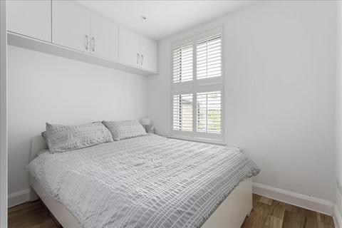 undefined, Yeldham Road, Hammersmith, London, W6