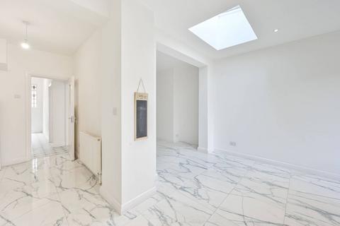 undefined, Sanderstead Road, Leyton, London, E10