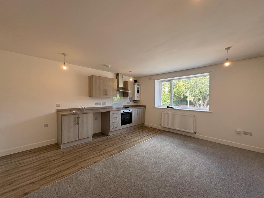2 bed flat to rent Eling Lane, Totton SO40