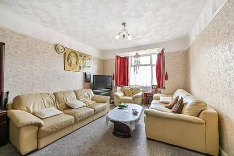 Barrack Road, Hounslow, TW4