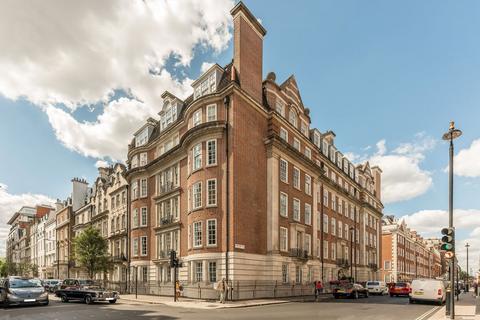 3 bedroom flat for sale, Park Street, London W1K