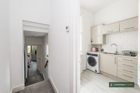 2 bedroom flat for sale, Percy Road, Shepherds Bush