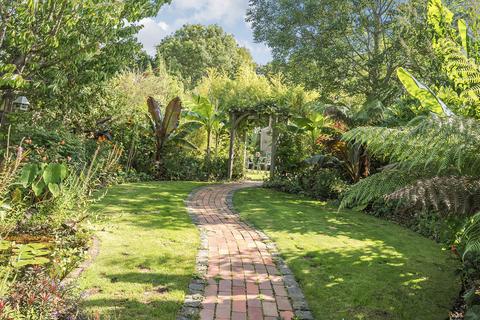 2 bedroom semi-detached house for sale, Storrington
