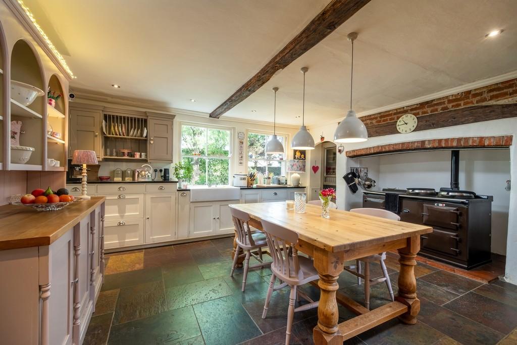 1440px-The Old Rectory-11