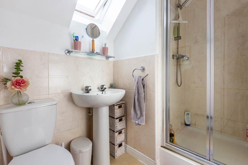 Ensuite shower room