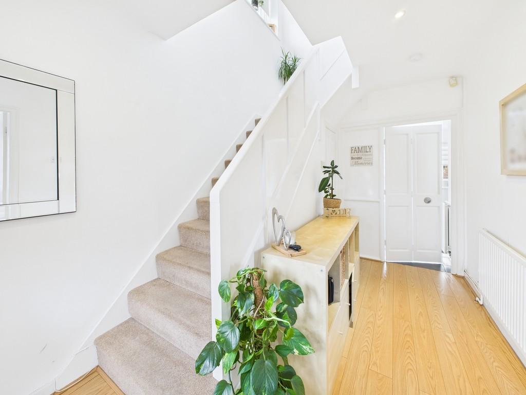 Cam02854 g0 pr0441 still008