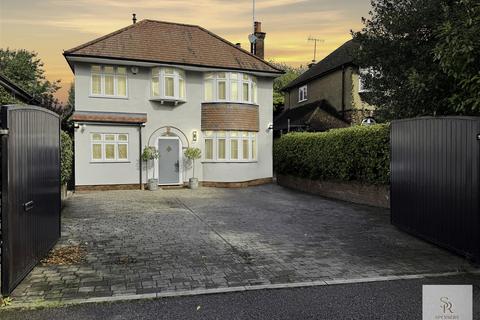 5 bedroom detached house for sale, Hyde Lane, Hemel Hempstead HP3