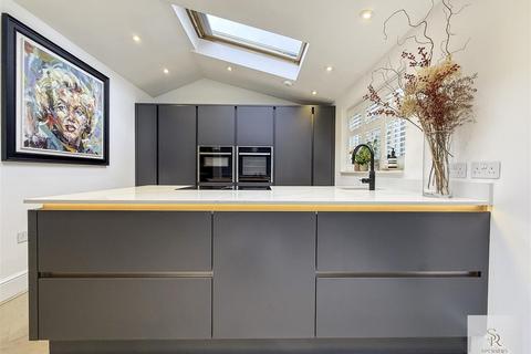 5 bedroom detached house for sale, Hyde Lane, Hemel Hempstead HP3