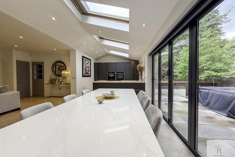 5 bedroom detached house for sale, Hyde Lane, Hemel Hempstead HP3