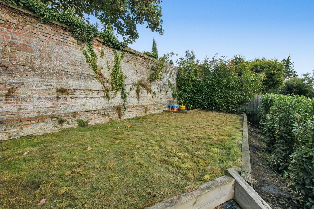 New Upper Lawn