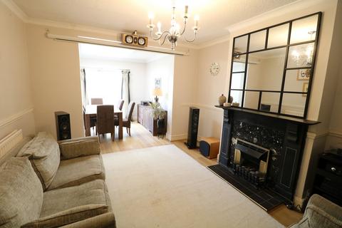4 bedroom semi-detached house for sale, Westbourne Road, Solihull B92