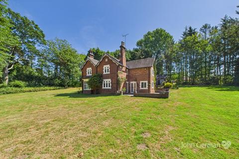 undefined, Lawn Bank House, Wychnor, Burton-on-Trent