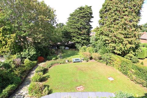 4 bedroom semi-detached house for sale, Kingswood Road, Shortlands, Bromley, BR2