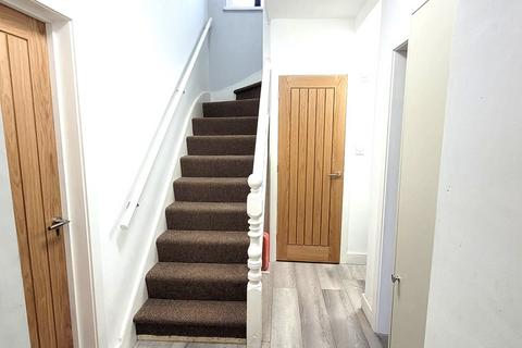 1 bedroom in a house share to rent, Lower High St, Shirehampton, BRISTOL, BS11 0AB
