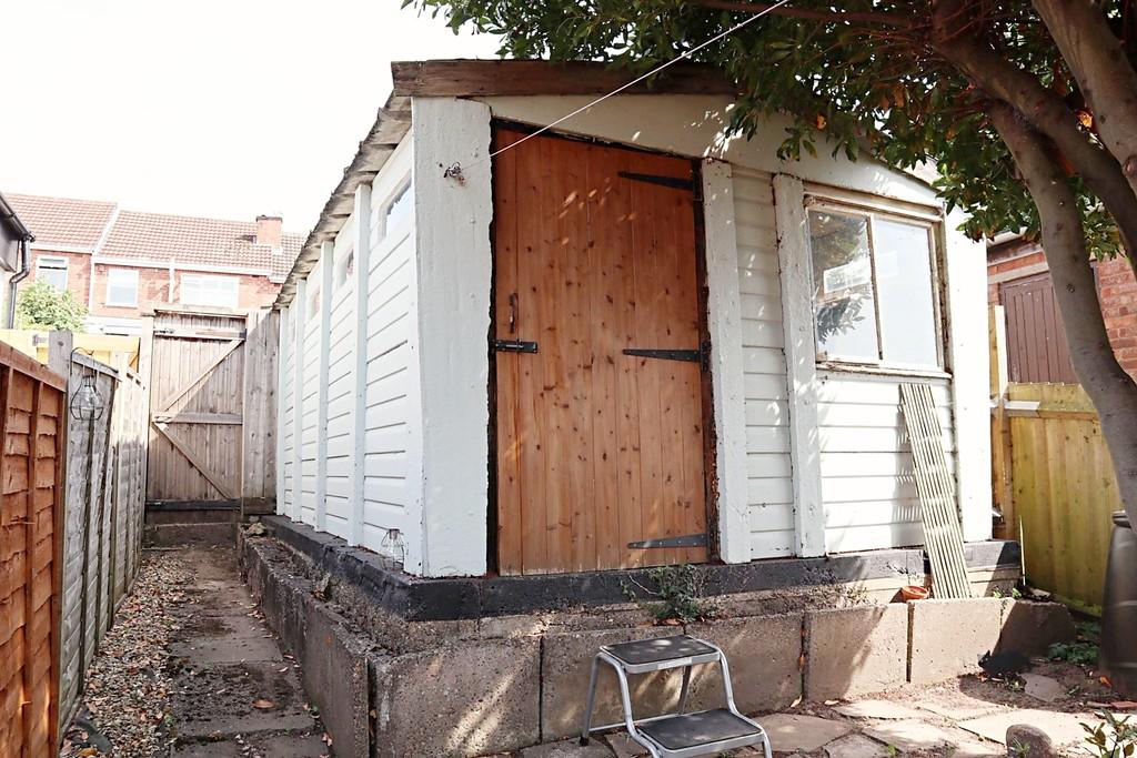 Rear Garage