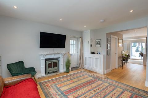 undefined, Guildford Road, Westcott