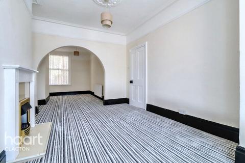 3 bedroom semi-detached house for sale, Ellis Road, Clacton-On-Sea