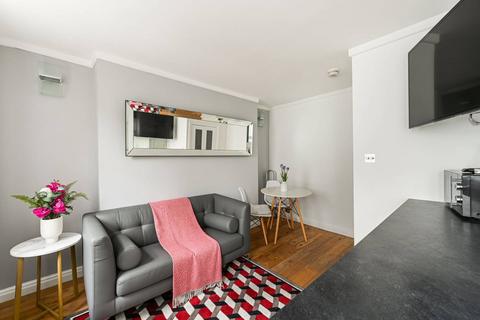 undefined, Cleveland Street, Fitzrovia, London, W1T