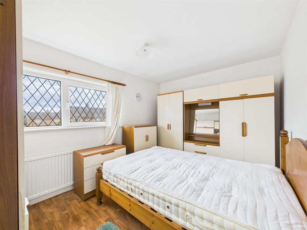 Bedroom: