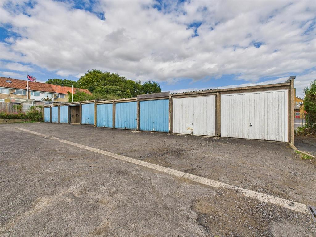 Garage: