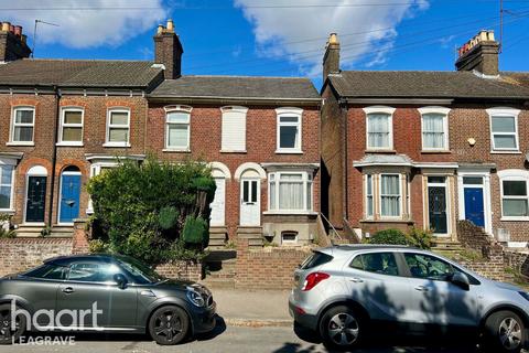 3 bedroom end of terrace house for sale, West Street, DUNSTABLE