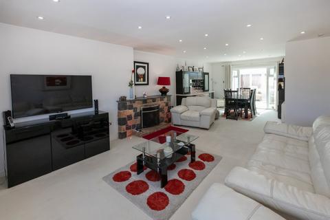 2 bedroom detached house for sale, Barras Lane, Vale, Guernsey