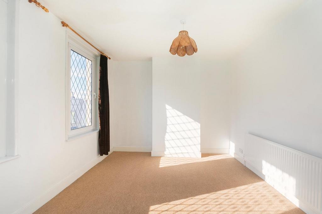 6 S1 CTN- Bedroom F.jpg
