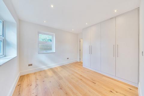 undefined, Angles Road, Streatham, London, SW16